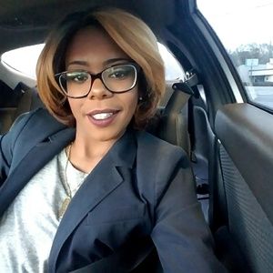 Meet your Posher, Jonel